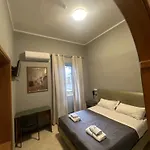 Hotel Smart Station Neapol