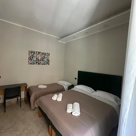 Hotell Smart Station 3*