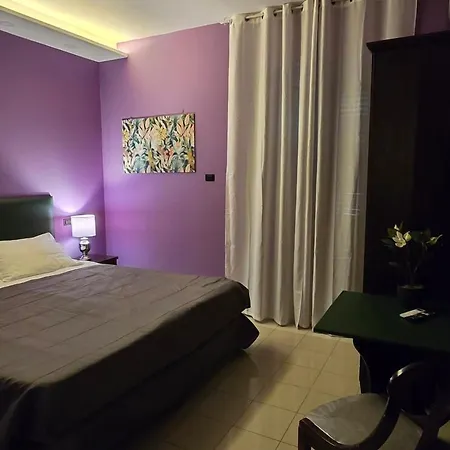 Smart Station 3* Napoli