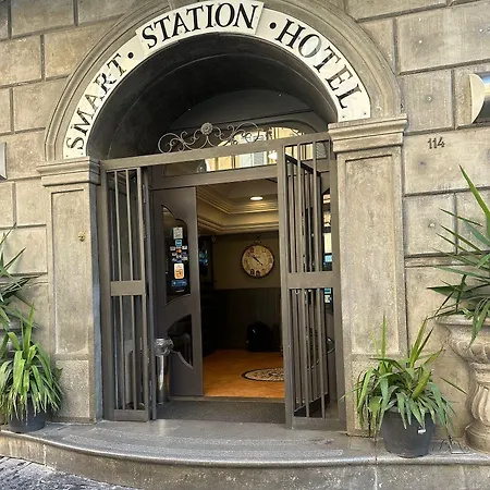 Hotel Smart Station 3*